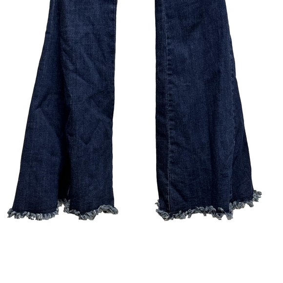 Altar'd State Women's Bell Bottom Flare Jeans Size M Dark Wash Frayed Bottom - Picture 4 of 7